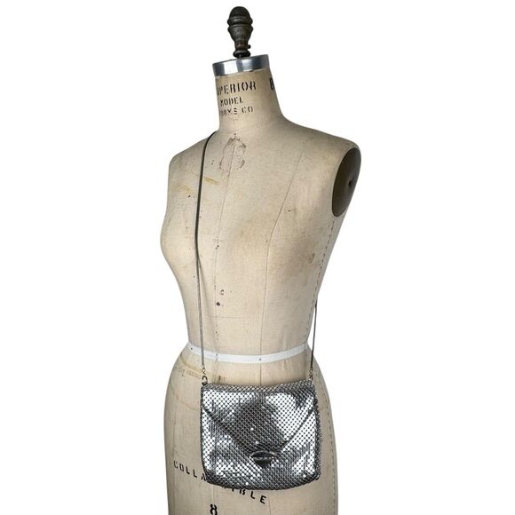 Vintage Silver Metal Mesh Shoulder Bag Chain Strap Disco Club 70's 80's - Picture 9 of 15